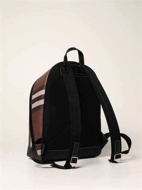 sac a dos burberry homme|Sacs à dos de luxe pour homme .